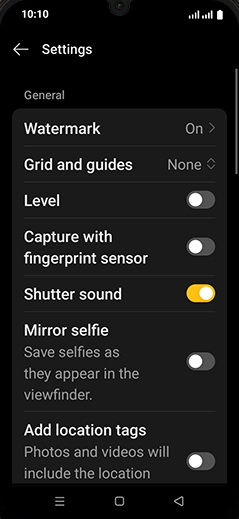 Step 5: Tap on Mirror selfie to turn ON.